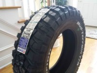 BFGoodrich MUD TERRAIN T/A KM2 LRD