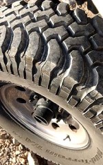 BFGoodrich MUD TERRAIN T/A KM2 LRD